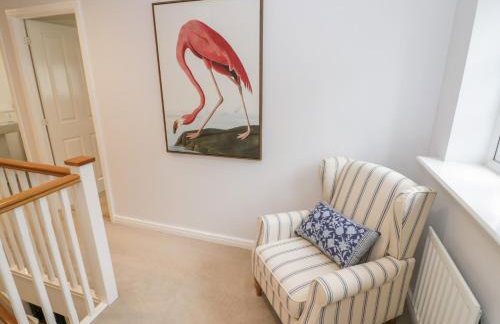 Silverstone Paddock Retreat - Photo 23