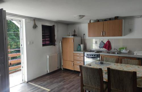 MALA KUĆA, Lič - Foto 37