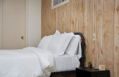 Elegant 3BR Oasis in Dundee Close to Downtown - Foto 42