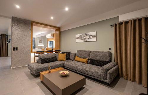 Smaragdi Luxury Jacuzzi Apartment Noho Premium Living - Foto 15