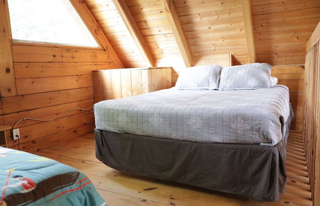 Kozy Haven Log Cabin Rentals - Foto 14