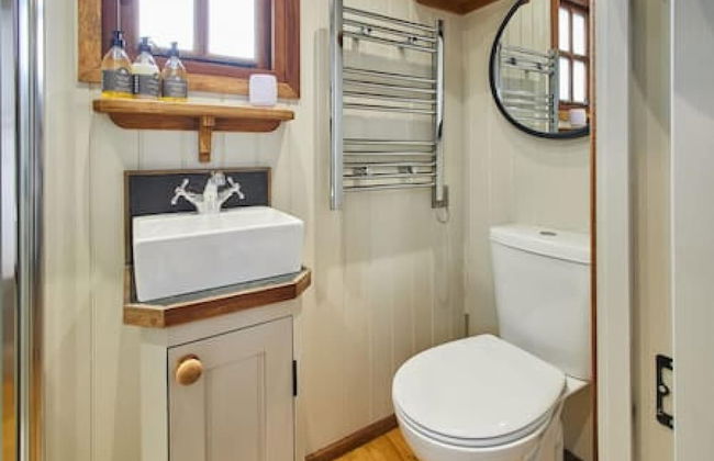 Host Stay Cwch Gwenyn - Photo 4