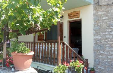 Small Town Apartment - Photo 1