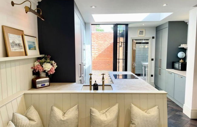 The Emerald - Central Henley 2 Bedroom House - From 145 Per Night - Foto 73