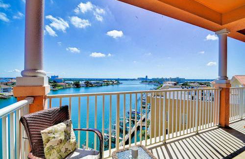 Luxury 5 Star Waterfront Condo 3 Bdr 2 Bath Pool Hot-Tub Panoramic Gulf and Intracoastal Waterway Views - Photo 37