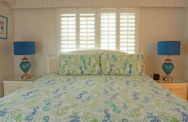Galleon Villas by Hello Cayman Vacation - Photo 14