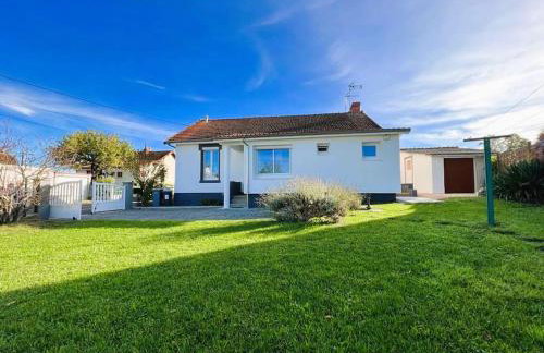 Jolie maison, jardin et parking - Photo 11