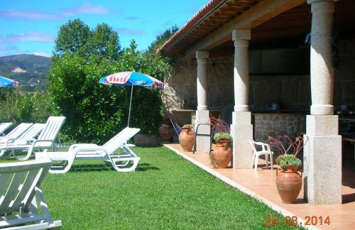 Charming Villa in Pedraça with Shared Pool - Foto 8
