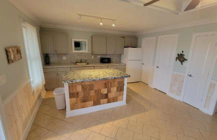 8018 Beach Rd, Semi-Oceanfront, Pool/Hot Tub - Foto 44