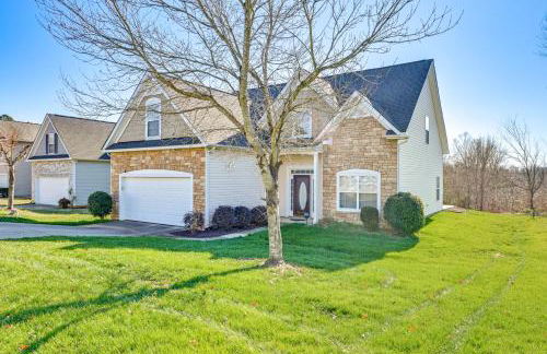 6 Mi to Charlotte Motor Speedway Home with Fire Pit - Foto 32