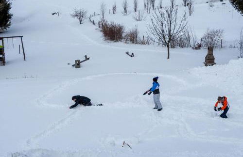 Gîte SOLDANELLE - 15 personnes - "Les Gites du Chalet" à Autrans - Foto 10