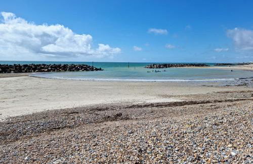 Stone's throw from beach and forest, stunning country walks - Foto 39