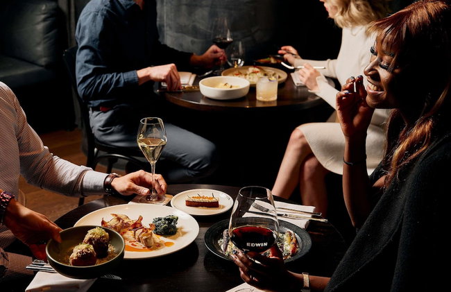 Shadow Play by Peppers - Foto 78