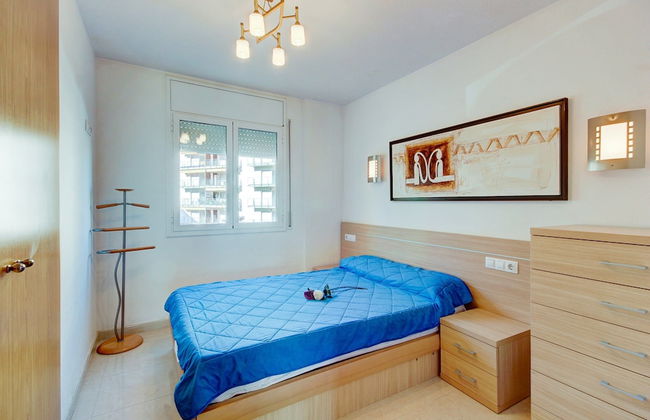 Apartment With Scenic View - Photo 4