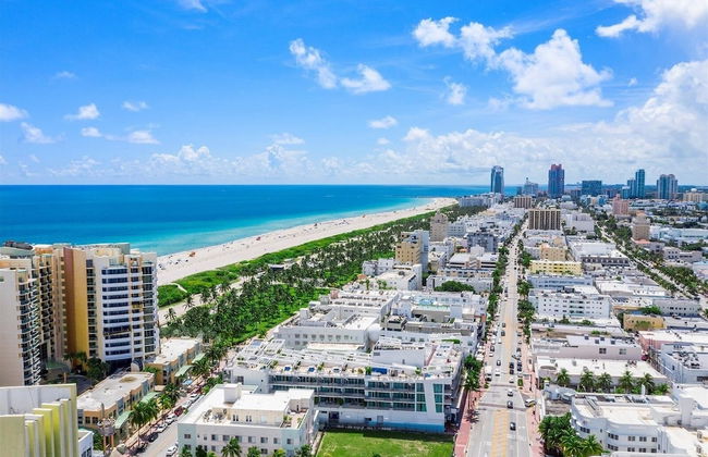 Penthouse Bahia Mar South Beach On Ocean Drive Miami Beach 1 Bedroom Home by RedAwning - Photo 25