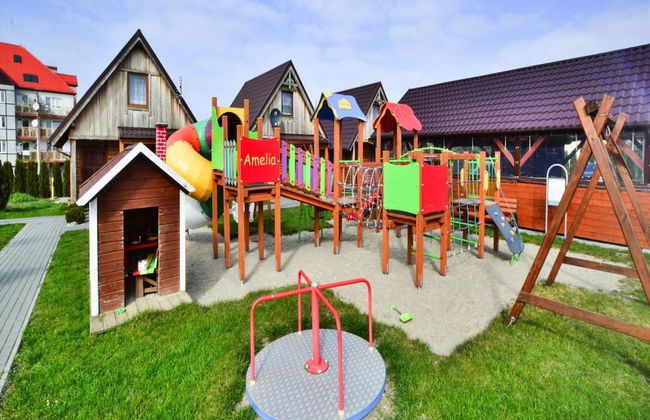 Single-story, Year-round Holiday Home - Photo 10