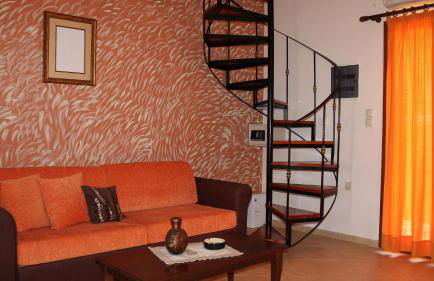 Elia Meronas - Photo 10