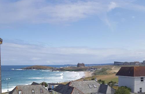 For the Shore, Fistral Beach Newquay - 2 Bed 2 bath - Private Parking with garage for 2 vehicles - Foto 11