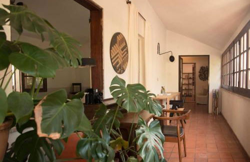 Relax in Style - Prime Spot with Garden & Natural Pool - Foto 70