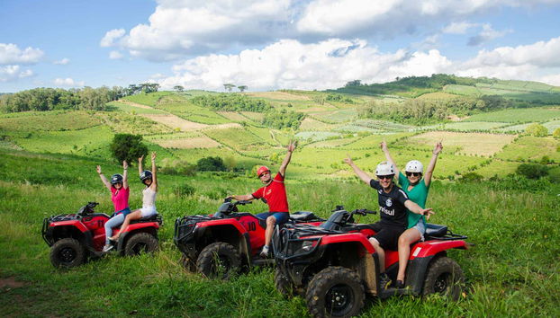 Foto de grupo en quad