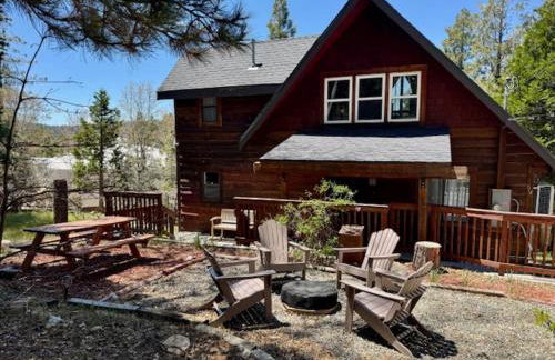 Hot Tub-EV-Kid Friendly-Arcade Game-BBQ-Fire Pit - Photo 55