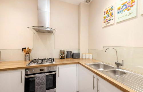 Refined 2-Bed Flat with Classic Edinburgh Charm - Foto 16