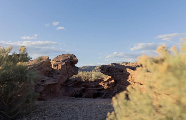 Cozy Glamping Retreat Between Zion & Bryce Canyon - Photo 9