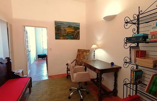 Croassecorbeau Maison de Famille au pied du Ventoux - Foto 30