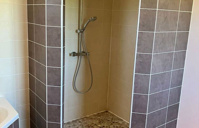 Villa With Private Pool and Jacuzzi - Photo 20