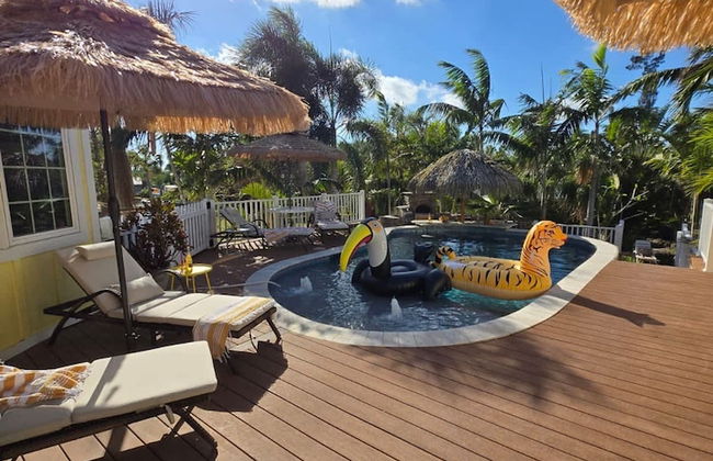 NEW Jungle Paradise Treehouse Suite With Resort Amenities Elevator Access Outdoor Kitchen Lagoon Lazy River Pool RV Hook up - Foto 14