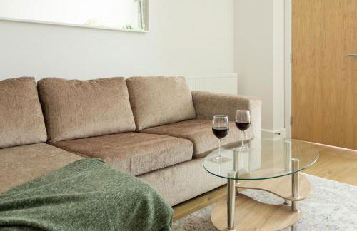 1 Bed Apartment - Redhill Central, Surrey, Gatwick #2 - Foto 15