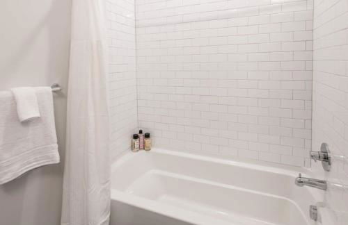 CozySuites at ArtCincy - Foto 51