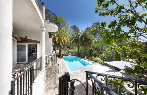 Belle maison atypique avec piscine chauffée - Foto 46