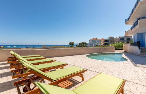 White&Blue Beachfront Luxury Suite - Foto 18