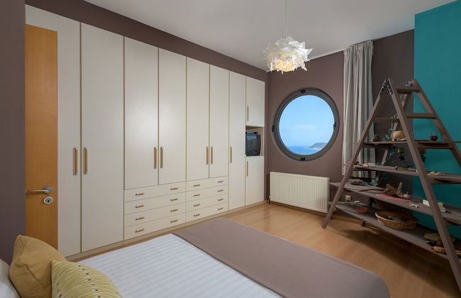 Ixian Hilltop Villa - Photo 1