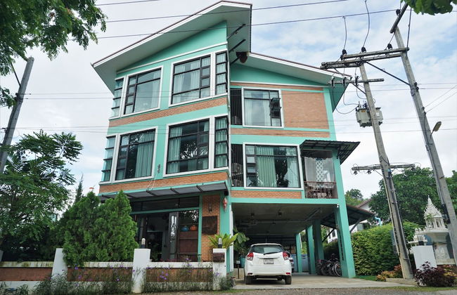 Mountain Green The Boutique - Photo 1