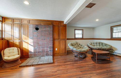 1 Mi to Maine Street! MCM-Style Home in Brunswick - Foto 23