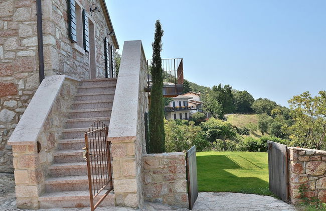 Villa il Cerro With Lake View - Photo 43