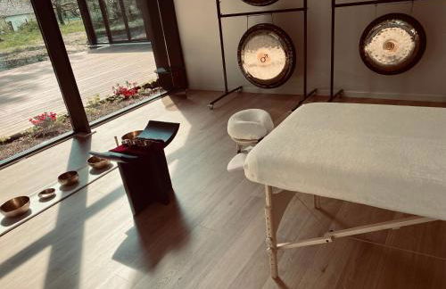 Château Wellness Exclusif - Yoga et Événements Luxe, Loire Valley - Photo 3