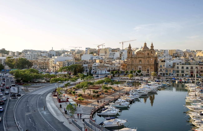 Seafront Apartment - Foto 27