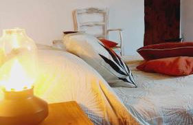 1st floor apartment in 18th century character house - Foto 13