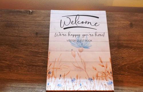 Spacious Pet Friendly Home - Photo 50