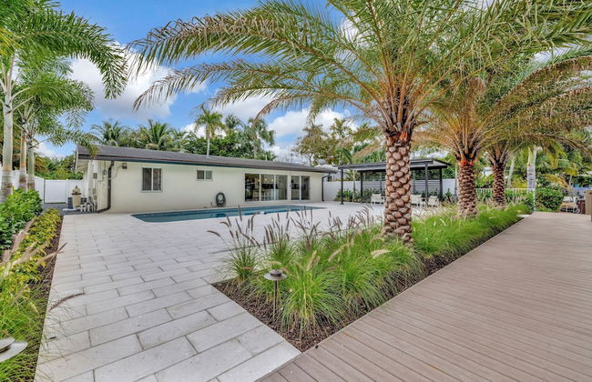 Waterfront Oasis w/ Enclosed Pool! - Foto 29