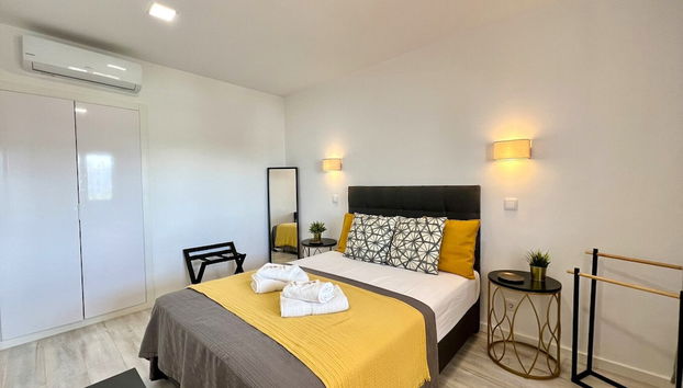 Albufeira Twins 3 With Pool by Homing - Foto 2, Habitación