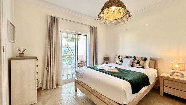 Vilamoura Deluxe Villa by Homing - Foto 3, Habitación