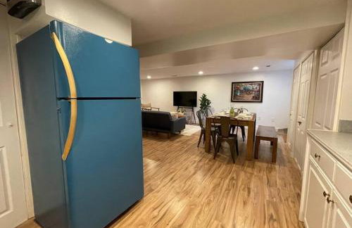 Upscale, Brand New, Full Kitchen, 2-Bedroom Apt - Foto 21