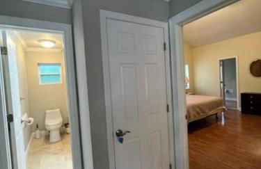 Resort Like house, 4 bedrooms, 3 bathrooms - Photo 30