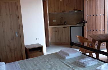 Annousa's House & Studios - Photo 47