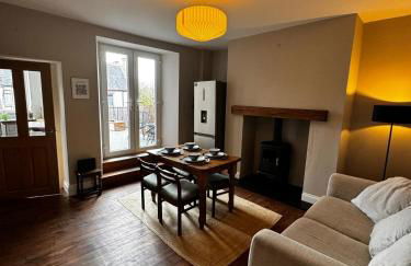 Cosy Central Buxton Terraced House - Photo 26