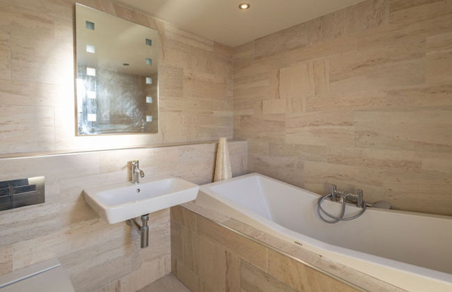 Host Stay The Coach House - Foto 3